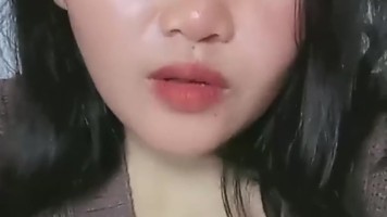 Puting Susu Mbak Ellia Remas Dong