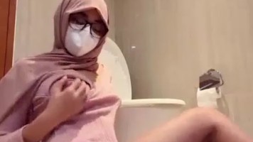 Kompilasi Video Camila Jilbab Sangean